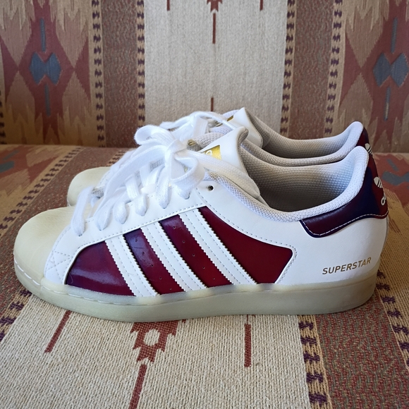 Color Change Superstar Adidas RARE - Picture 2 of 9